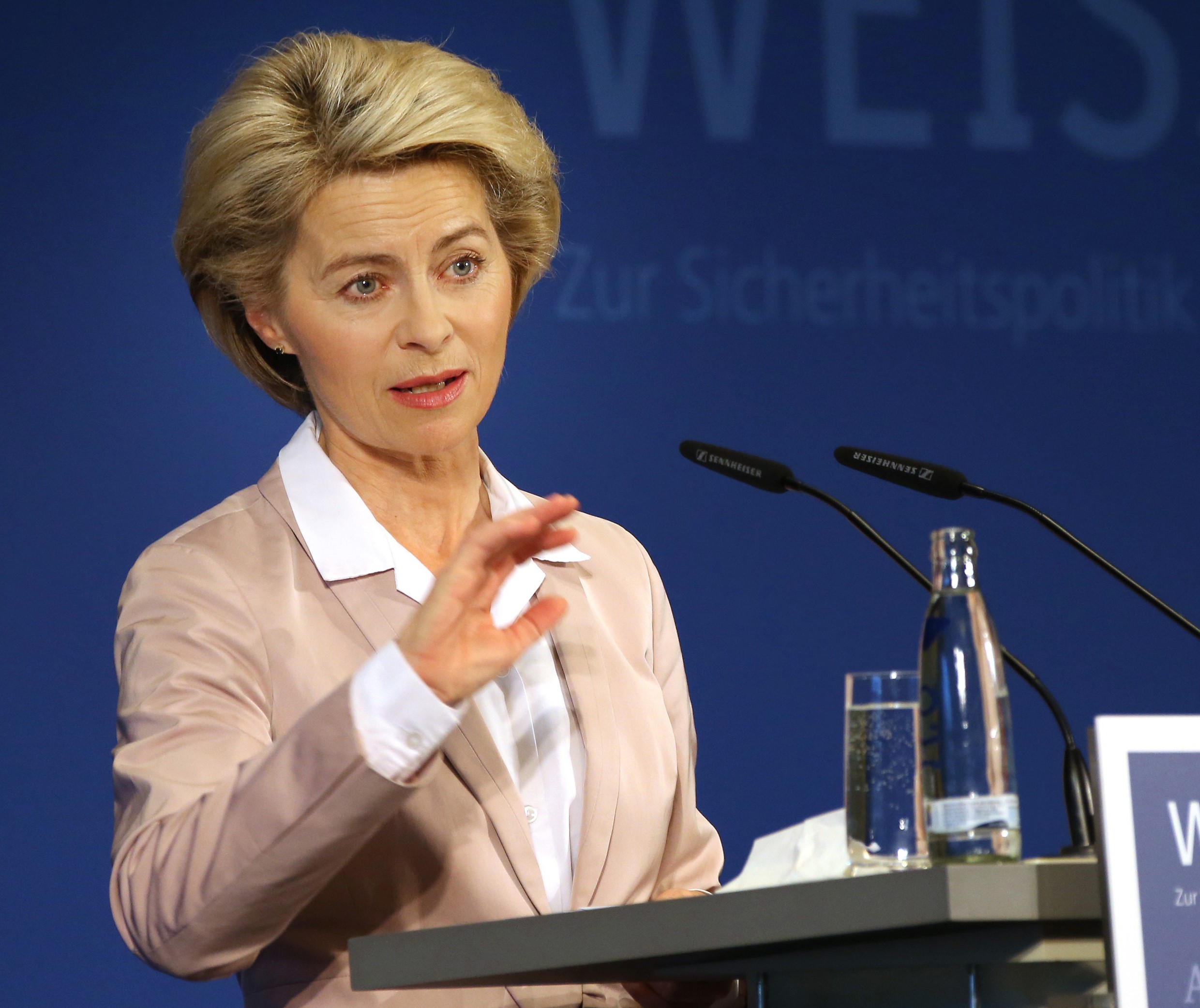 EU-Kommissionsspitze: Sollte Ursula Von Der Leyen Scheitern Braucht Es ...